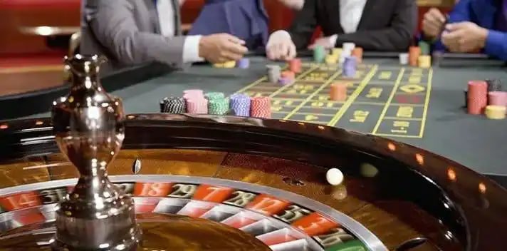 ZOM88 promosi bonus referral ajak teman dapat komisi seumur hidup